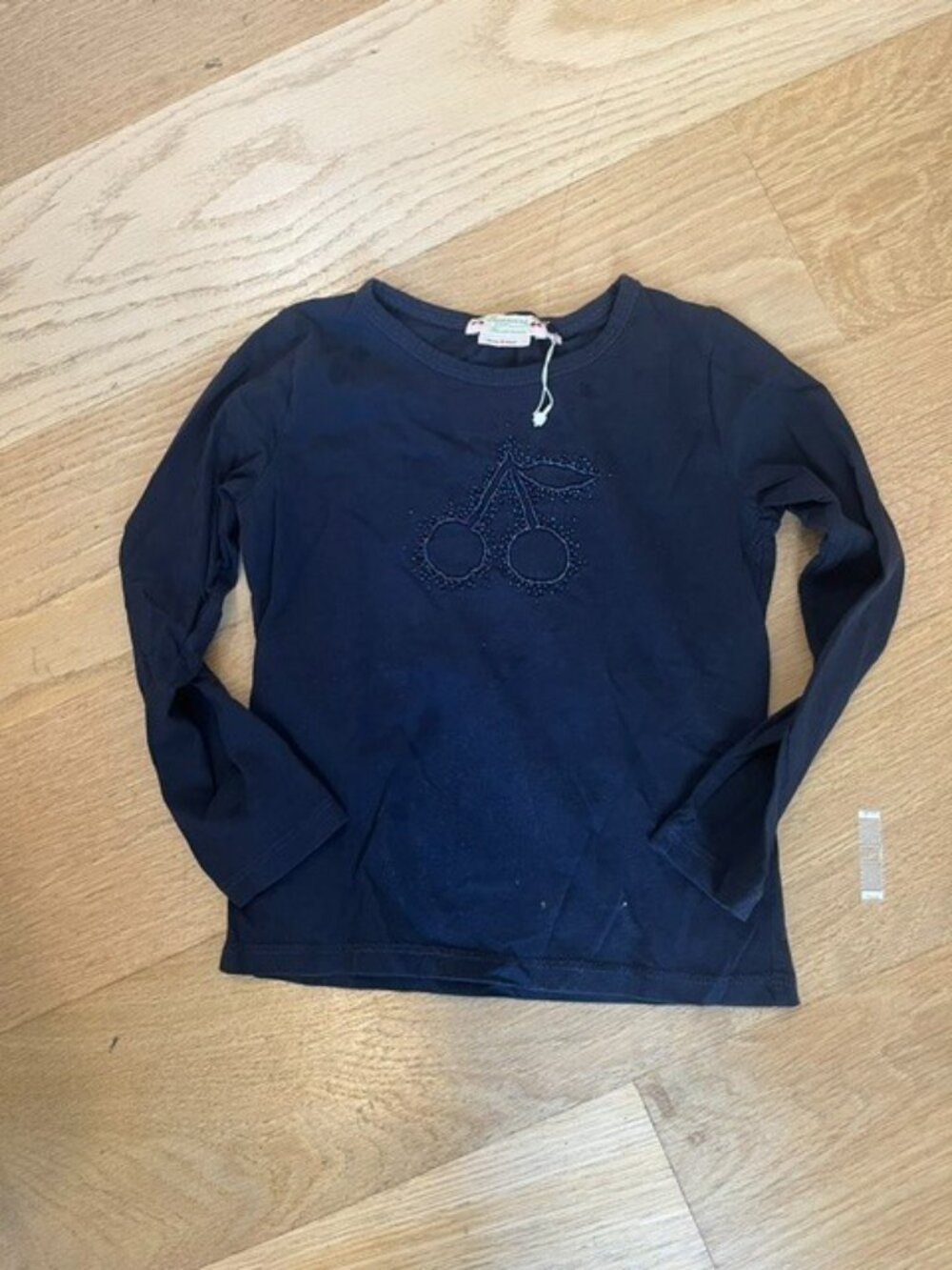 Bonpoint girls navy t shirt size 6